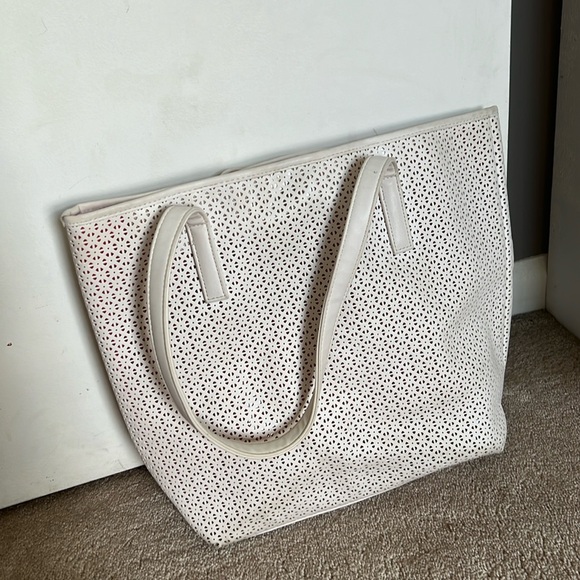 Pink lined tote - Picture 1 of 3